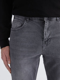 779 Regular Fit Erkek Jean Pantolon