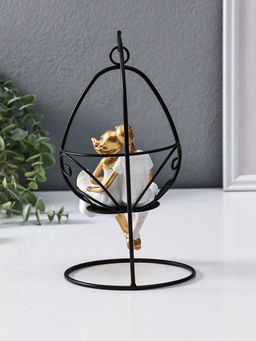 Сувенир полистоун "Парочка качается на качеле" бело-золотой 13,5х13,5х26 см