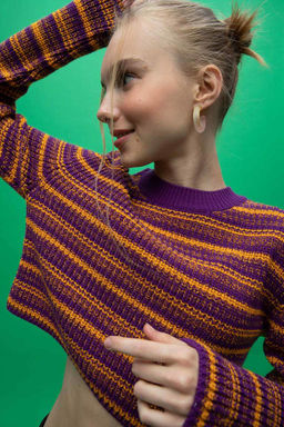 Крутой свитер стандартной посадки с круглым вырезом - Defacto фото 4