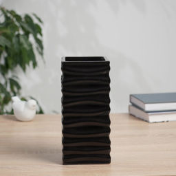 Керамическая ваза для цветов, сухоцветов «Тьяго» полосы, настольная, 19×9 см, чёрный