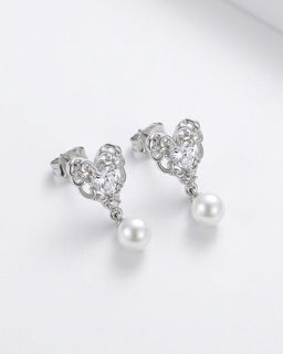 Стильные серьги