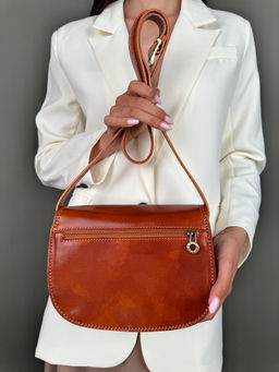 Сумочка женская из телячьей кожи