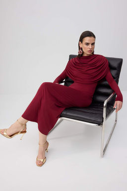 Bordo Yaka Detayl? Orme S?k/Gece Elbisesi TPRAW26EL00158