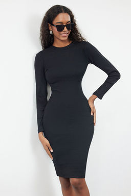 TRENDYOLMILLA Zumrut Yesili Fitted/Vucuda Oturan Uzun Kollu Fitilli Esnek Orme Elbise TWOAW25EL00102