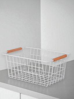 КОРЗИНА С ДЕРЕВЯННЫМИ РУЧКАМИ БЕЛАЯ 30,5*21*14 СМ