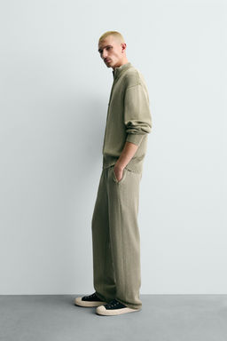 CHAQUETA PUNTO ESTRUCTURA LAVADA / Verde