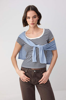 Wardrobe Essentials-Ekru Fitted/Vucuda Oturan Havuz Yaka Ay Kol Yumusak Orme Bluz TWOSS26BZ00362