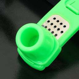 Цена за 2 шт. Тёрка для чеснока с держателем Доляна, 14 см, малая, МИКС фото 5