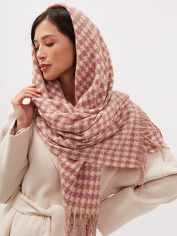 в составе шерсть! теплый двусторонний палантин