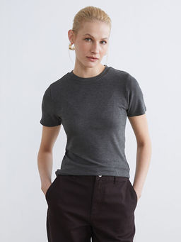 Bisiklet Yaka Kad?n Ti??rt