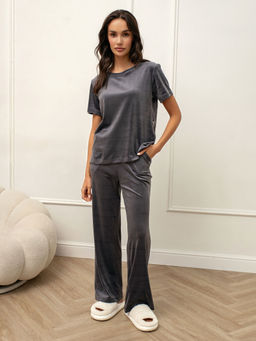 Костюм женский Кэт-1 Велюр Графит М-274К MODAMICA