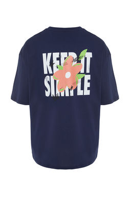 Lacivert Oversize Fit Bisiklet Yaka K?sa Kollu Bask?l? T-Shirt TMNSS22TS0123 - Trendyolmilla фото 6