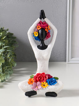 Фигура полистоун «Девушка-йогиня: руки сложенны над головой, с цветами», чёрный, 12.5×10.5×22.5 см