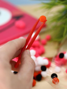 Картина из помпонов на подрамнике Draw Me! Smile, (20 х 20 см)