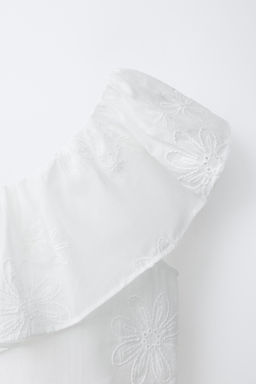 TOP VOLANTE ASIM?TRICO / Blanco - Zara фото 5