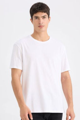 New Regular Fit Bisiklet Yaka Basic Duz K?sa Kollu Tisort