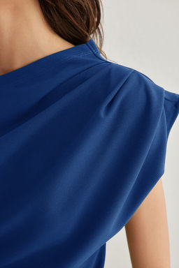 Trendyolmilla Siyah Buzgu/Drape Detayl? Dokumlu Asimetrik Yaka Orme Bluz TWOSS25BZ00024  фото 4