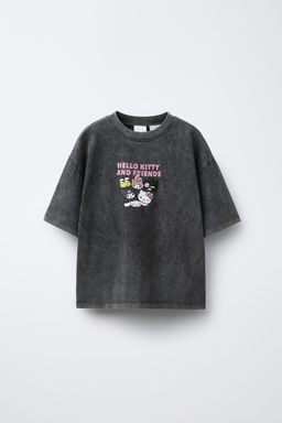 WASHED-EFFECT HELLO KITTY AND FRIENDS SANRIO PRINT T-SHIRT