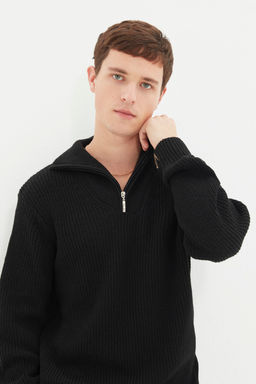 Siyah Regular Fit Yunlu Fermuarl? Bal?kc? Yaka Triko Kazak TMNAW22KZ0347