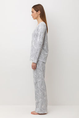 Е 20041/24/светло-серый,нежные цветы пижама жен