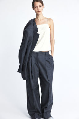 Top con tirantes de strass