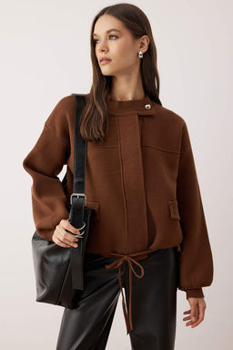 Lacivert Fermuarl? Premium Iplik/Ozel Iplik Genis Kal?p Mont Gorunumlu Triko H?rka TWOAW26HI00025 - Trendyolmilla фото 9