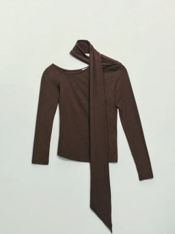 Лонгслив с шарфом / Zarina