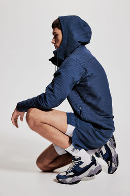 Chaqueta capa intermedia en DryMove Regular Fit