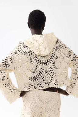 Sudadera efecto crochet con capucha y cord?n - H&m фото 3