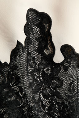 Vestido de tirantes con inserciones de encaje - H&m фото 6