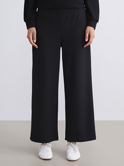 B?y?k Beden Beli Lastikli Geni? Pa?a Kad?n Pantolon