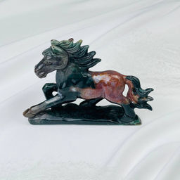 Статуэтка резная "Жеребец" из океанической Яшмы