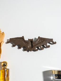 Крючки декоративные чугун "Летучая мышь" 24,2х7,5х1,6