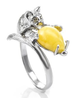 Серебряное кольцо с натуральным медовым янтарём Кошки-мышки