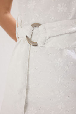 Beyaz Kusakl? A Kesim Brode Mini Dokuma Elbise TWOSS24EL01045 - Trendyolmilla фото 3