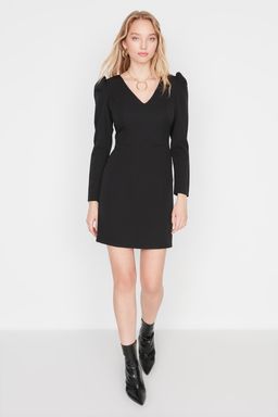 Siyah V Yaka Dokuma Elbise TWOAW23EL00352