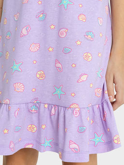 Сорочка ночная для девочек фиолетовая с текстом и рисунком ракушек - Mark formelle фото 4