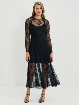 Платье миди из кружева / Zarina