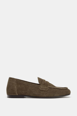 SPLIT SUEDE LOAFERS