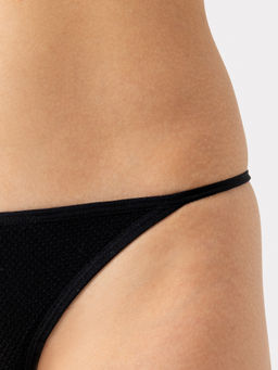 Цена за 2 штуки! Трусы женские стринги в черном цвете черный1 412724 - Mark formelle фото 6