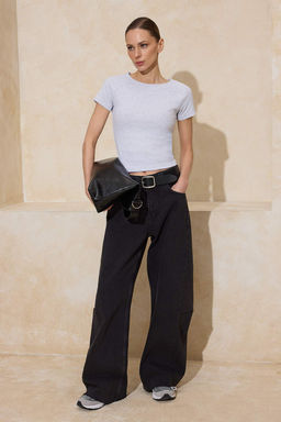 Gri Melanj Fitted/Vucuda Oturan Kay?k Yaka K?sa Kollu Crop Pamuk Ribana Orme Bluz TWOSS26BZ00276