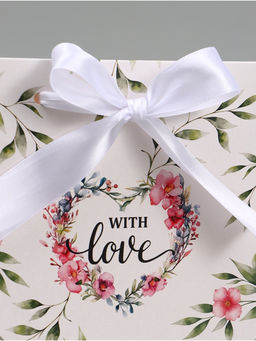 Цена за 5 шт. Коробка - переноска подарочная для цветов «С любовью», 19×19×19 см, с лентами
