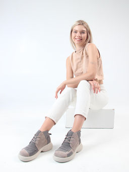 Ботинки 305.927be.Ваниль серый замша/байка