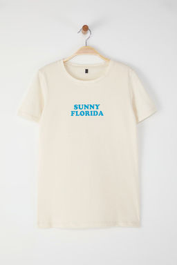 TRENDYOLMILLA Tas Slogan Bask? Detayl? Regular/Normal Kal?p Orme T-Shirt TWOSS25TS00190  фото 5