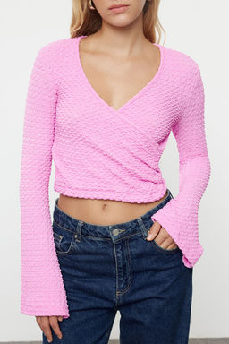 Trendyolmilla Bej Premium Dokulu Kumas Kruvaze Yaka Regular/Normal Kal?p Crop Orme Bluz TWOAW24BZ00088 фото 11