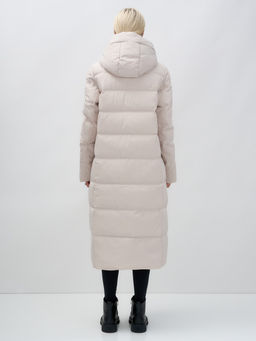 Пальто утепленное стеганное зимнее с капюшоном женское бежевого цвета 9627B - Mtforce фото 4