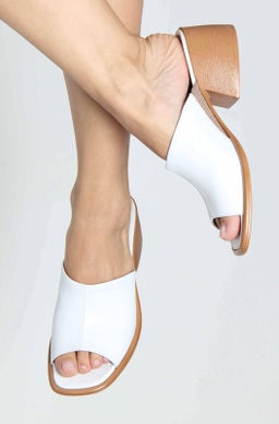 Босоножки 4012.23663be. Белый