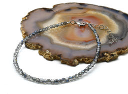 Браслет на ногу из циркона шарик граненый 3мм цв.серый хамелеон, 21см