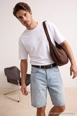 Beyaz Oversize/Rahat Kesim Kabartma Bask_l_ T-Shirt TMNSS26TS00084