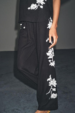 ZW COLLECTION BEADED EMBROIDERY TROUSERS - Zara фото 4